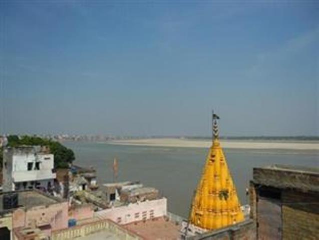 P G On Ganges Varanasi Luaran gambar